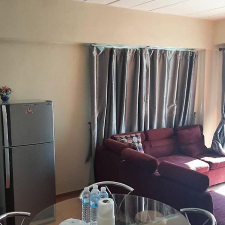 Lomsabai Apartments Bangsaen Esterno foto