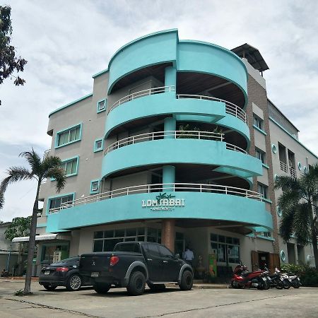 Lomsabai Apartments Bangsaen Esterno foto